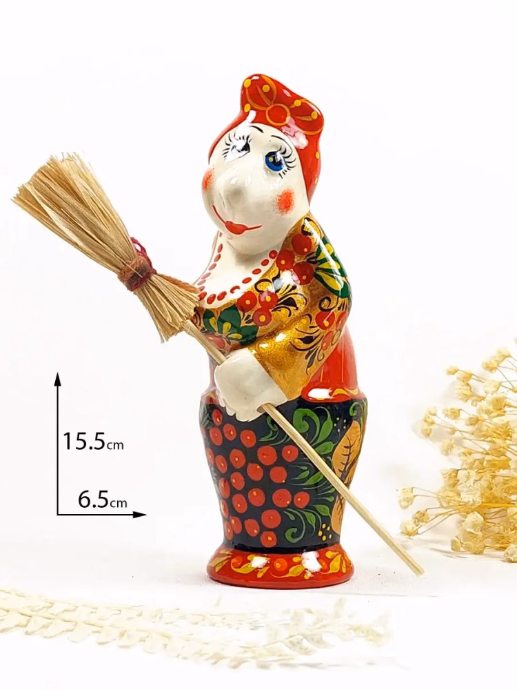 Статуэтка фарфор Баба Яга. Ручная роспись.