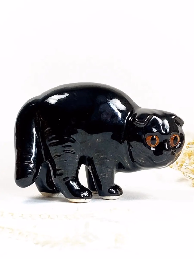 Фигурка Шотландская вислоухая кошка