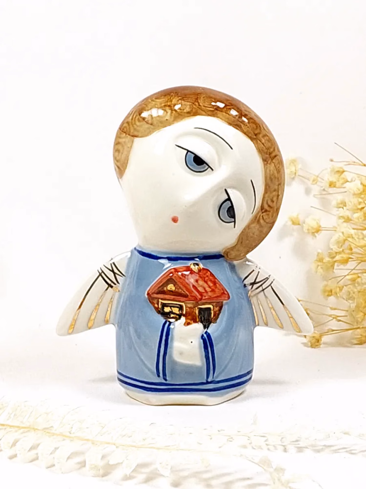 Статуэтка фарфор Ангел хранитель