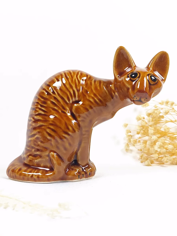 Статуэтка фарфор Кошка Корниш рекс
